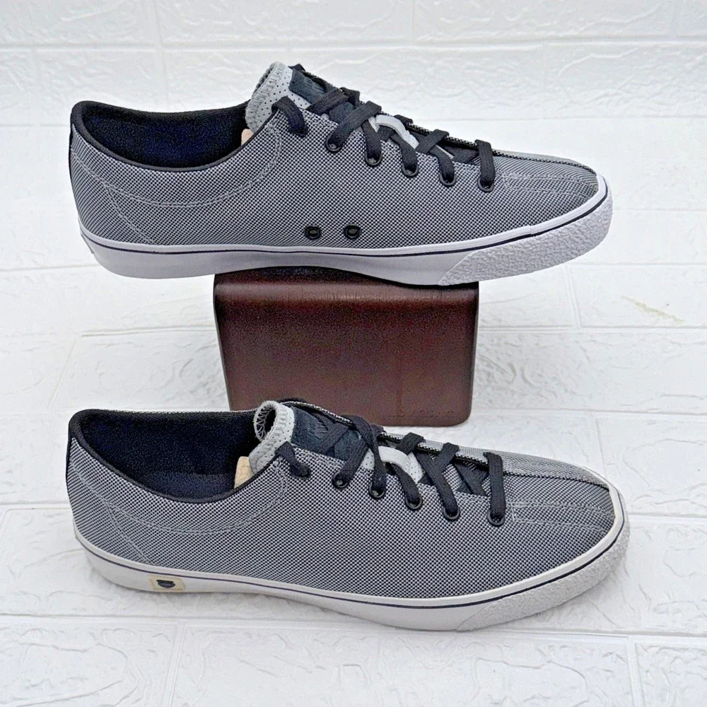 Dead Stock 2012 Men Sz 11 Women  Sz 12.5 K-SWISS Clean Laguna T VNZ  Storm/Black